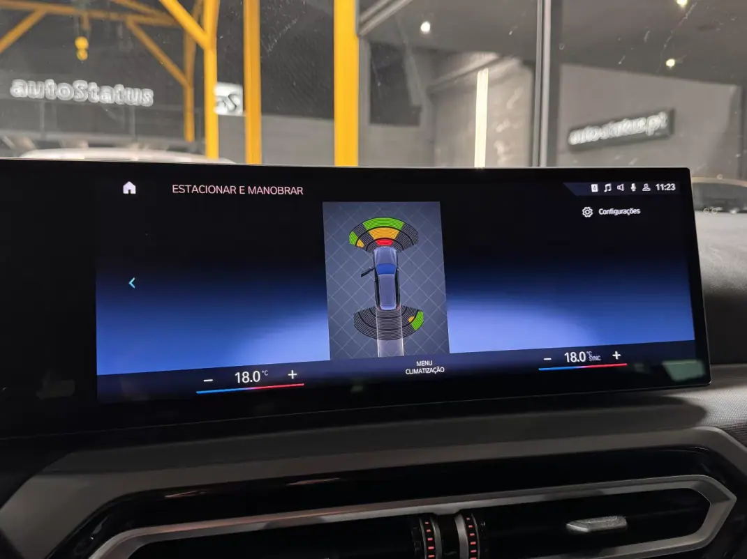 BMW 320 2023 - 31990 EUR, 75900 km - AUTO.MOTO.pt - 75900km - foto 26 de 36