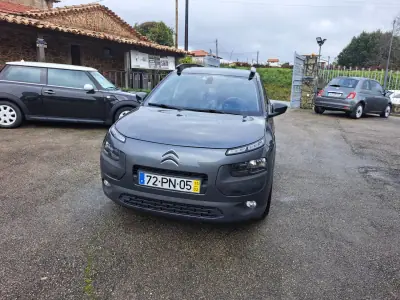 Citroën C4 Cactus 2015 - 7950 EUR, 177721 km - AUTO.MOTO.pt - 177721km - foto 2 de 17