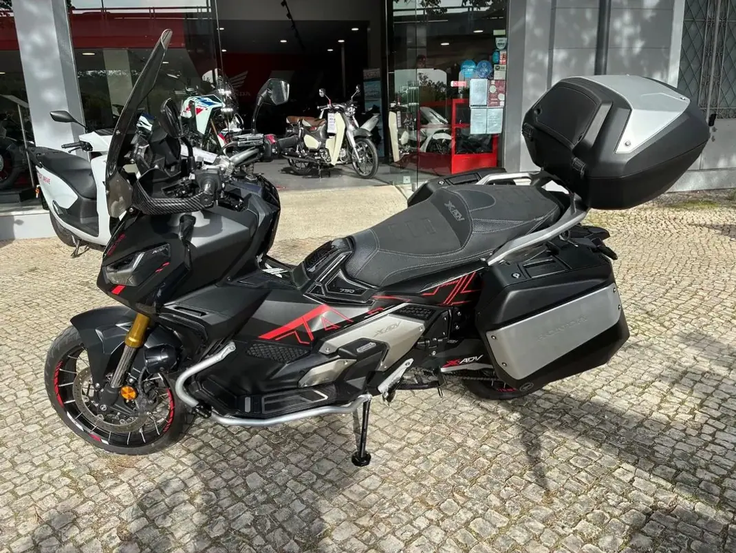 Honda NC750X 2024 - 12650 EUR, 8708 km - AUTO.MOTO.pt - 8708km - foto 14 de 20