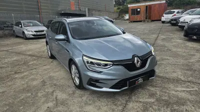 Renault Mégane Break 2020 - 16900 EUR, 127254 km - 127254km - foto 3 de 10