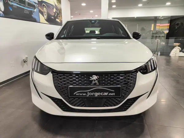 Peugeot 208 2021 - 14500 EUR, 80000 km - AUTO.MOTO.pt - 80000km - foto 5 de 29