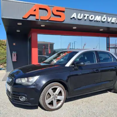 Audi A1 Sportback 2012 - 10450 EUR, 206000 km - AUTO.MOTO.pt - 206000km - foto 4 de 14