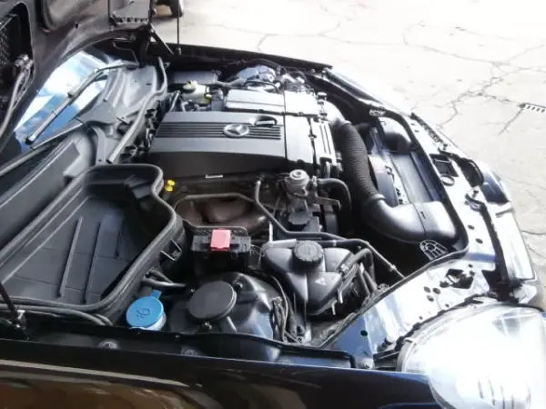 Mercedes-Benz SLK 200 2010 - 16000 EUR, 176098 km - AUTO.MOTO.pt - 176098km - foto 31 de 32