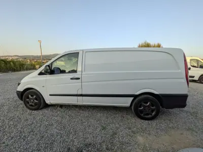 Mercedes-Benz 2004 - 8900 EUR, 330000 km - AUTO.MOTO.pt - 330000km - foto 12 de 15