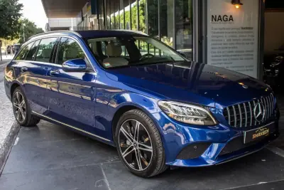 Mercedes-Benz C 300 2020 - 23990 EUR, 147104 km - AUTO.MOTO.pt - 147104km - foto 6 de 40
