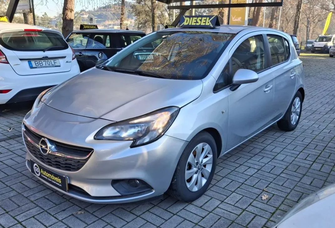 Opel Corsa 2016 - 7990 EUR, 204000 km - AUTO.MOTO.pt - 204000km - foto 1 de 9