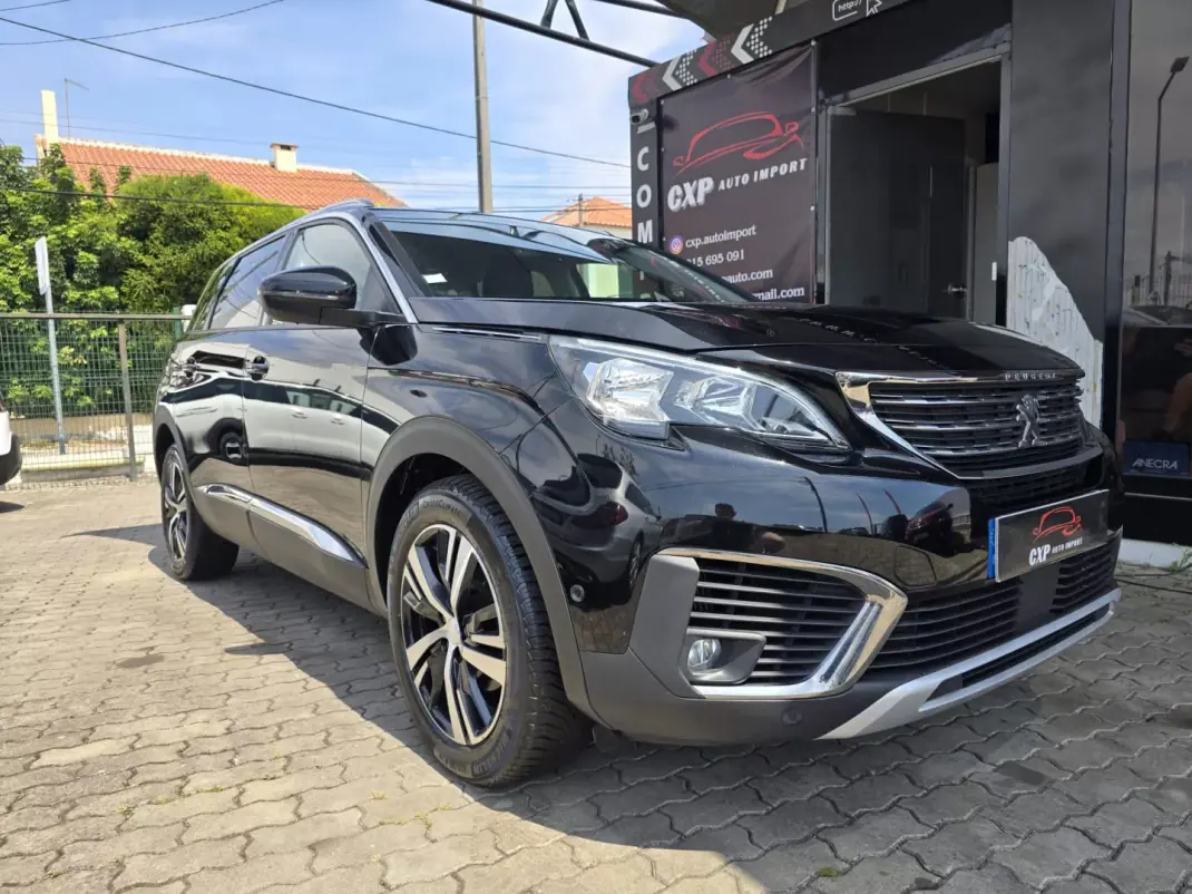 Peugeot 5008 2019 - 16900 EUR, 130000 km - 130000km - foto 8 de 18