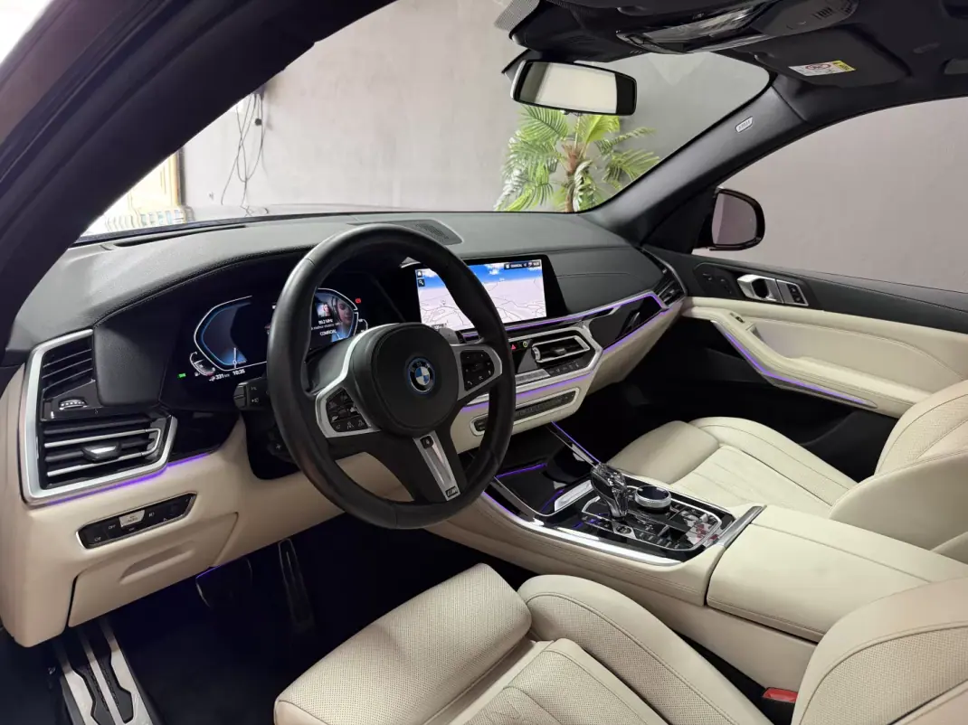 BMW X5 2022 - 54990 EUR, 139897 km - AUTO.MOTO.pt - 139897km - foto 8 de 22