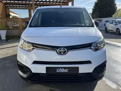 Toyota 2021 - 13950 EUR, 115000 km - AUTO.MOTO.pt - 115000km - foto 2 de 30