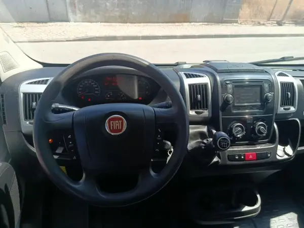 Fiat Doblo 2016 - 20000 EUR, 183000 km - AUTO.MOTO.pt - 183000km - foto 12 de 43