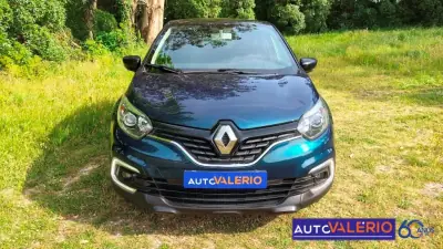 Renault Captur 2019 - 13950 EUR, 61525 km - AUTO.MOTO.pt - 61525km - foto 8 de 30