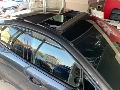 Porsche Panamera 2018 - 60500 EUR, 104962 km - AUTO.MOTO.pt - 104962km - foto 4 de 58
