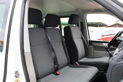 Volkswagen Transporter 2020 - 24990 EUR, 222000 km - AUTO.MOTO.pt - 222000km - foto 16 de 24