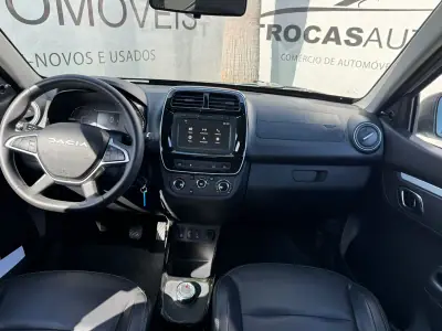 Dacia Spring 2023 - 12900 EUR, 119260 km - AUTO.MOTO.pt - 119260km - foto 10 de 26