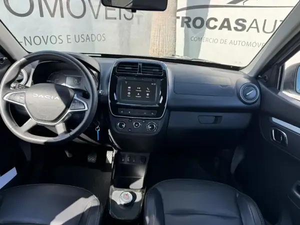 Dacia Spring 2023 - 12900 EUR, 119260 km - AUTO.MOTO.pt - 119260km - foto 10 de 26