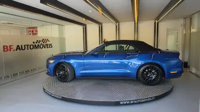 Ford Mustang 2017 - 44900 EUR, 29851 km - AUTO.MOTO.pt - 29851km - foto 15 de 58