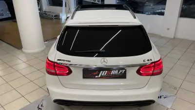 Mercedes-Benz C 43 AMG 2016 - 39990 EUR, 128967 km - AUTO.MOTO.pt - 128967km - foto 9 de 55