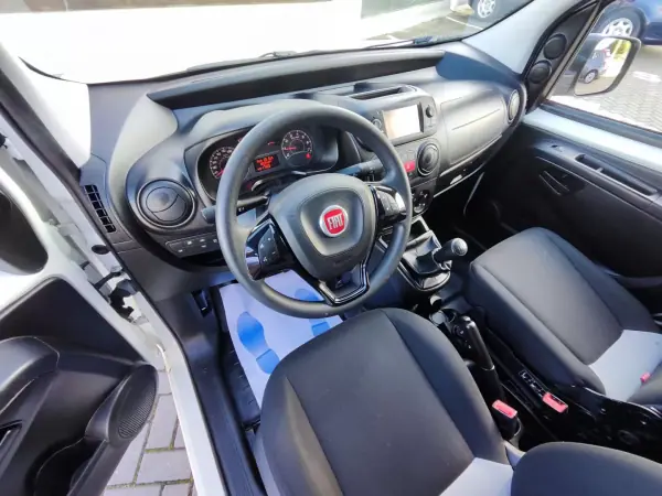 Fiat 1.3 M-jet SX 2020 - 9900 EUR, 155000 km - AUTO.MOTO.pt - 155000km - foto 5 de 11
