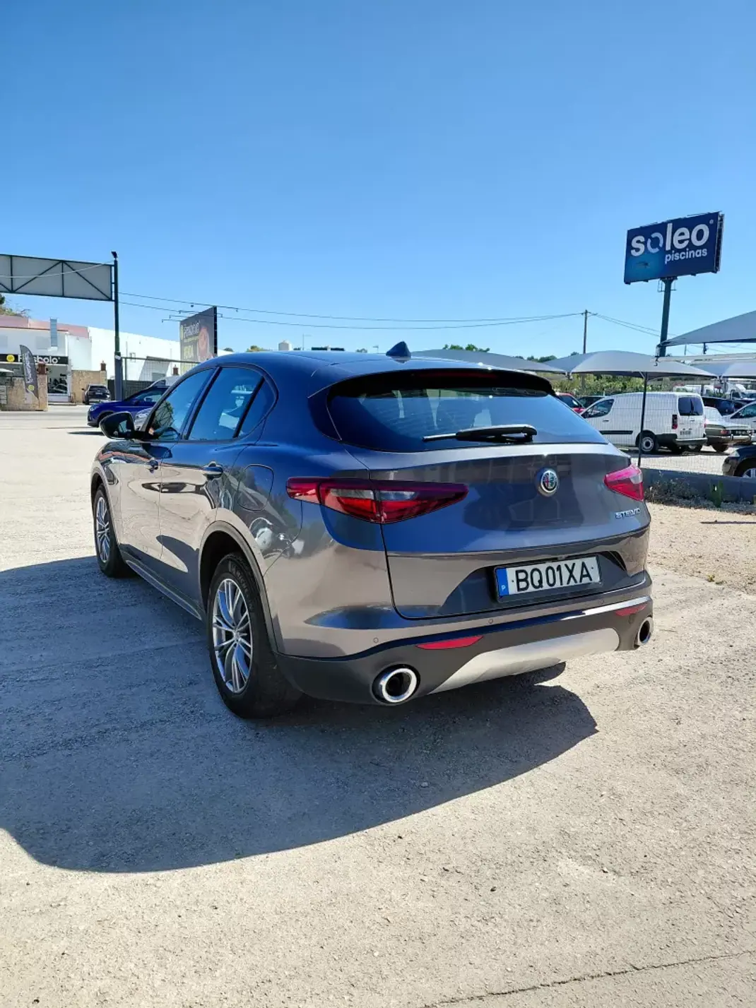 Alfa Romeo Stelvio 2018 - 24900 EUR, 160000 km - 160000km - foto 14 de 14