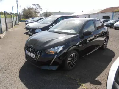 Peugeot 208 2023 - 15500 EUR, 56044 km - AUTO.MOTO.pt - 56044km - foto 2 de 11