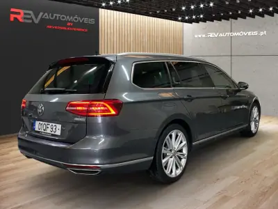 Volkswagen Passat Variant 2015 - 18950 EUR, 306000 km - AUTO.MOTO.pt - 306000km - foto 3 de 20