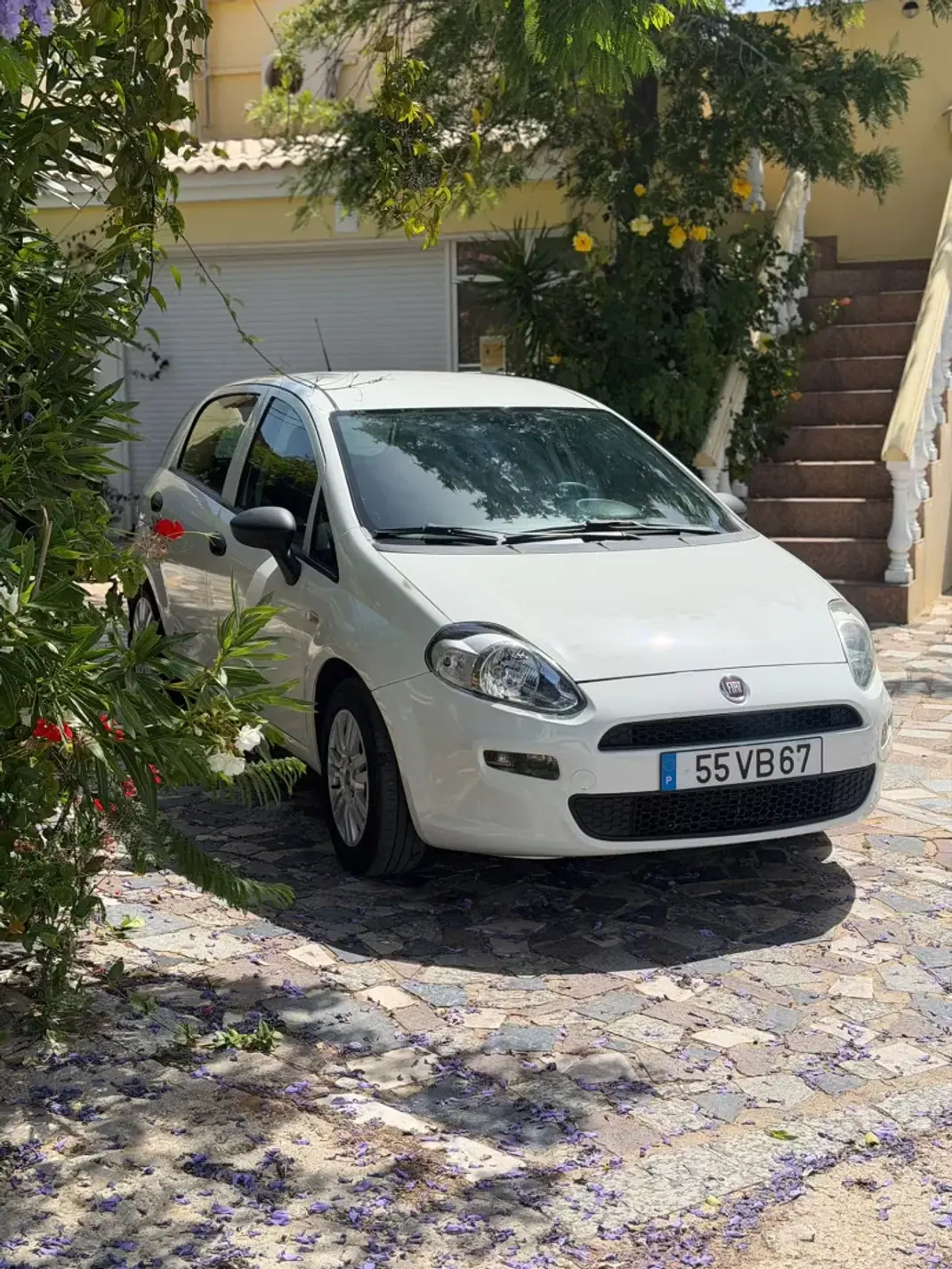Fiat Punto 2018 - 8500 EUR, 111468 km - AUTO.MOTO.pt - 111468km - foto 1 de 9