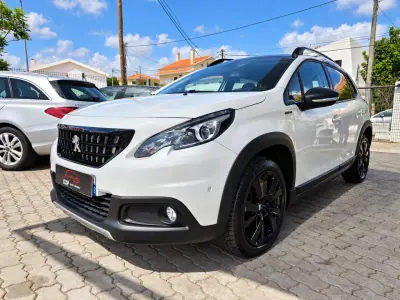 Peugeot 2008 2018 — photo 5 of 18
