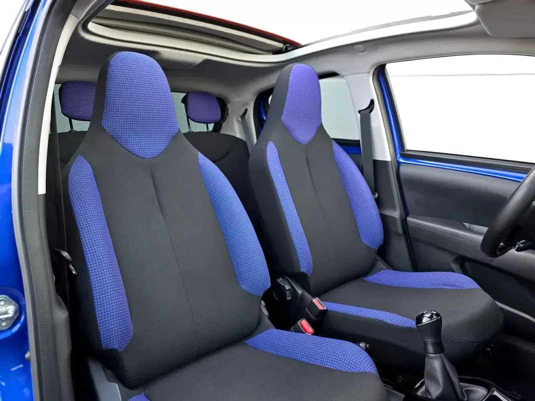 Citroën C1 2018 - 9900 EUR, 84800 km - AUTO.MOTO.pt - 84800km - foto 33 de 40