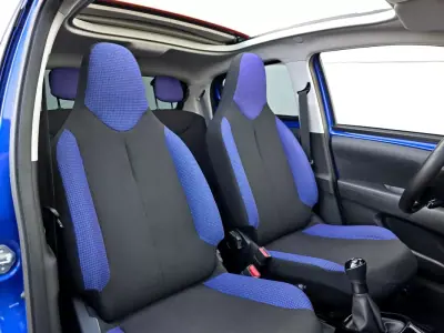 Citroën C1 2018 - 9900 EUR, 84800 km - AUTO.MOTO.pt - 84800km - foto 33 de 40