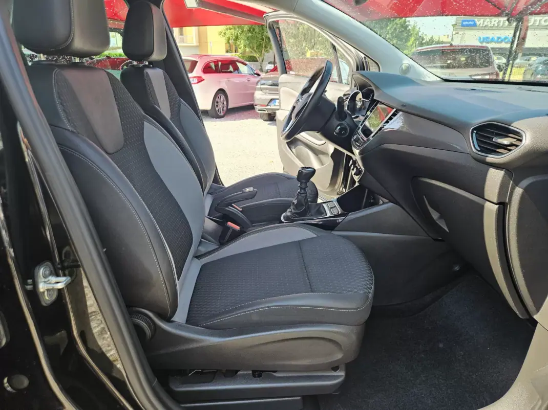 Opel Crossland X 2018 - 12800 EUR, 112200 km - 112200km - foto 11 de 45