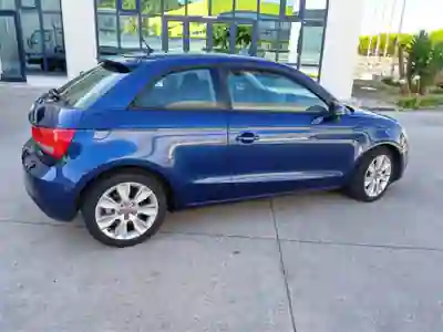 Audi A1 2010 - 6950 EUR, 189700 km - 189700km - foto 2 de 13