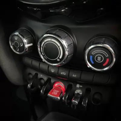 MINI 3 Portas 2014 - 11000 EUR, 80000 km - foto 4 de 29