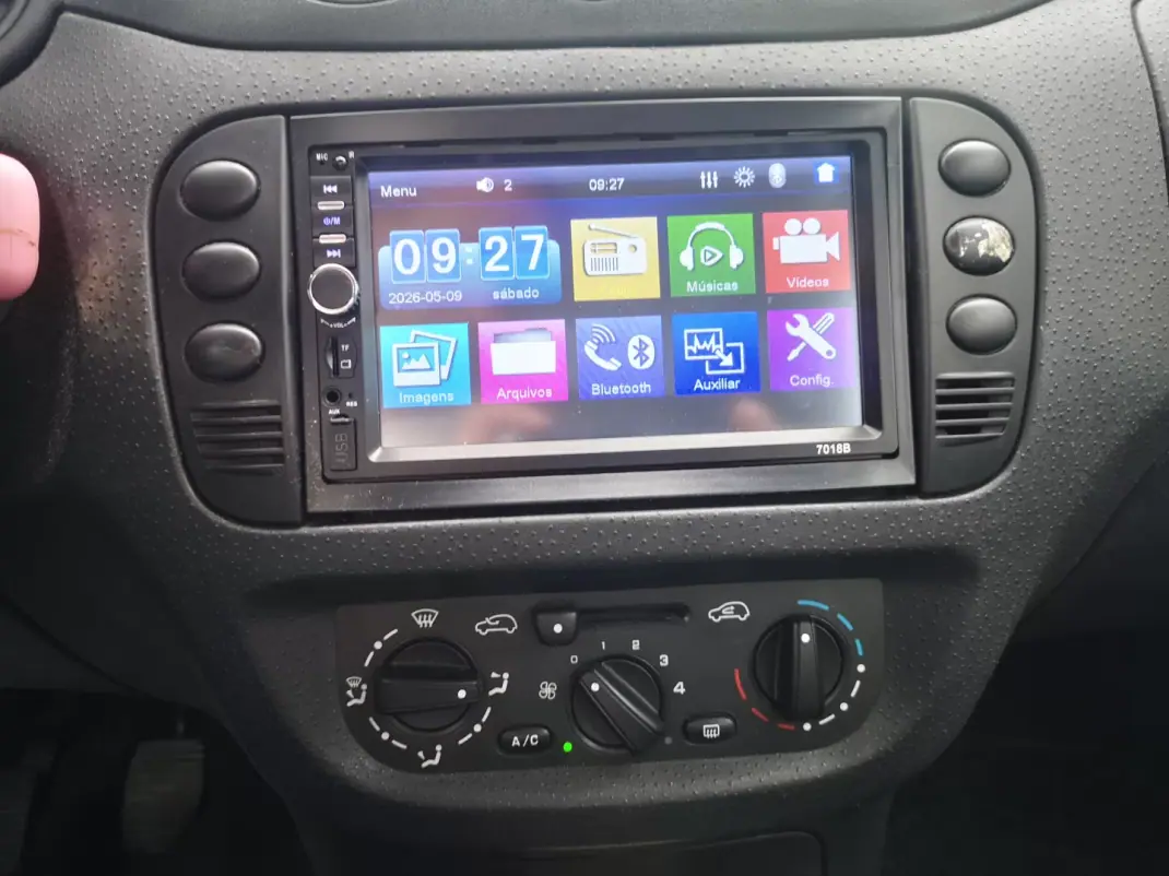 Citroën C3 2004 - 3250 EUR, 145000 km - AUTO.MOTO.pt - 145000km - foto 15 de 16