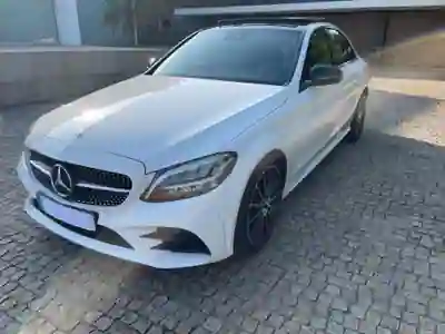 Mercedes-Benz C 200 2019 - 35500 EUR, 72000 km - AUTO.MOTO.pt - 72000km - foto 6 de 14
