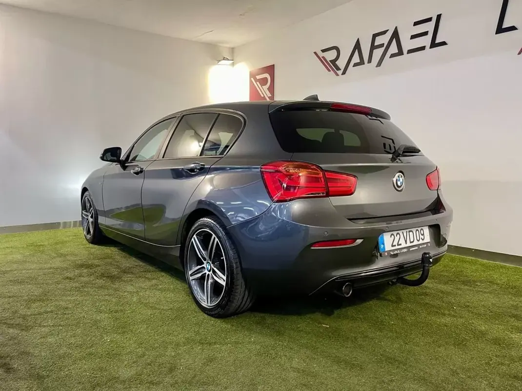 BMW 116 2015 - 12450 EUR, 215000 km - AUTO.MOTO.pt - 215000km - foto 8 de 29