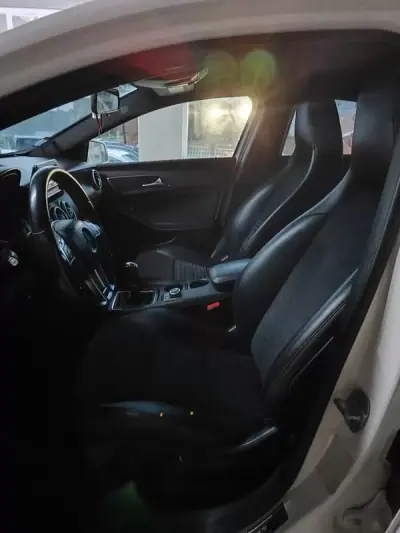 Mercedes-Benz A 180 2013 - 17650 EUR, 96800 km - AUTO.MOTO.pt - 96800km - foto 8 de 31