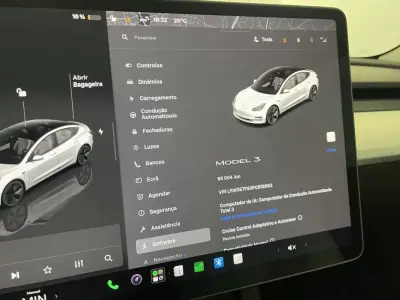 Tesla Model 3 2023 - 29750 EUR, 68000 km - AUTO.MOTO.pt - 68000km - foto 27 de 44
