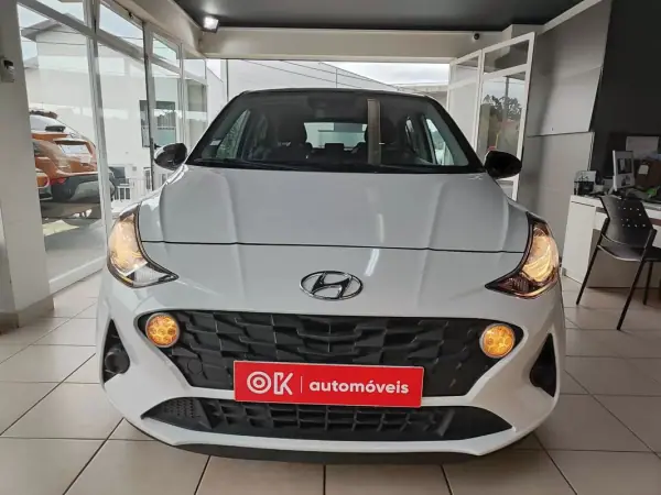 Hyundai i10 2021 - 13950 EUR, 23600 km - AUTO.MOTO.pt - 23600km - foto 3 de 37