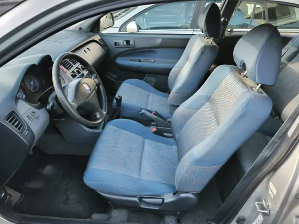 Honda HR-V 2000 - 3950 EUR, 97574 km - AUTO.MOTO.pt - 97574km - foto 7 de 36