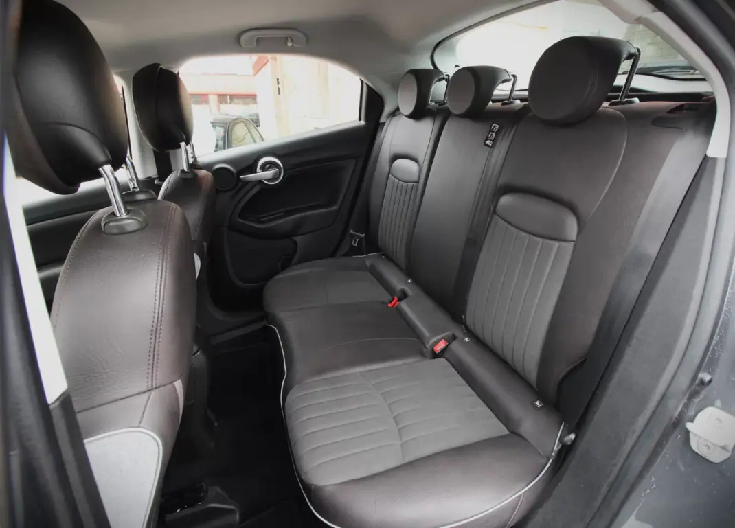 Fiat 500X 2018 - 14990 EUR, 99000 km - 99000km - foto 8 de 31
