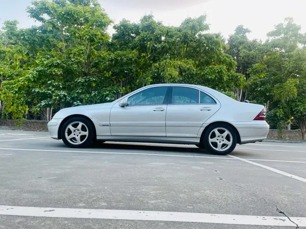 Mercedes-Benz C 220 CDi Avantgarde 2001 Diesel