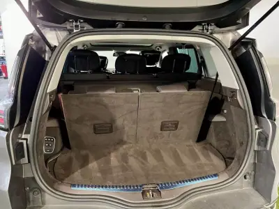Renault Espace 2019 - 20750 EUR, 179000 km - AUTO.MOTO.pt - 179000km - foto 4 de 41