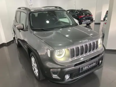 Jeep Renegade 2019 - 12900 EUR, 102216 km - AUTO.MOTO.pt - 102216km - foto 3 de 42