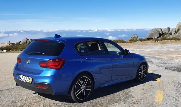 BMW 116 2019 - 19000 EUR, 90000 km - AUTO.MOTO.pt - 90000km - foto 4 de 15