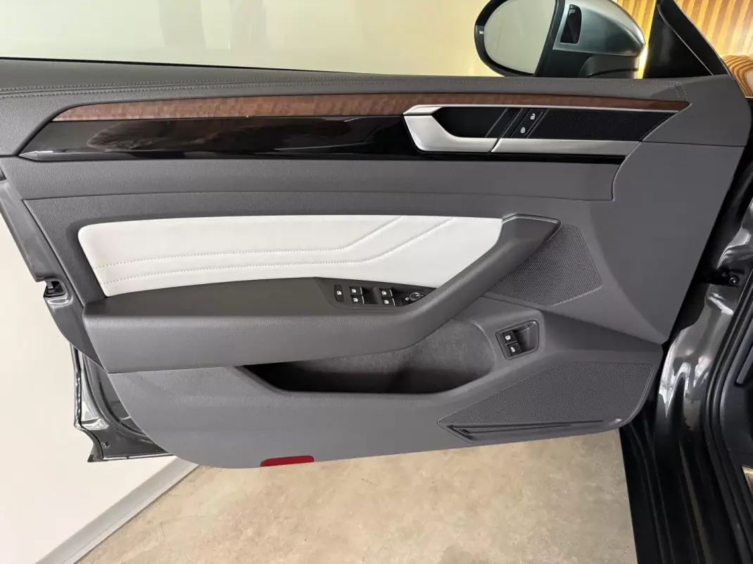 Volkswagen Arteon Shooting Brake 2021 - 23500 EUR, 168600 km - AUTO.MOTO.pt - 168600km - foto 83 de 144