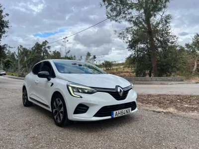 Renault Clio 2021 - 13750 EUR, 170210 km - 170210km - foto 4 de 41