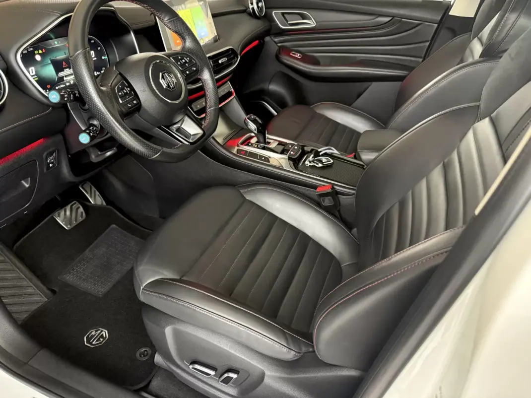 MG EHS 2021 - 20999 EUR, 83000 km - 83000km - foto 53 de 122