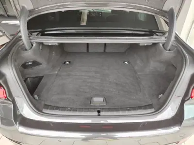 BMW 530e 2022 - 33750 EUR, 158500 km - AUTO.MOTO.pt - 158500km - foto 16 de 36