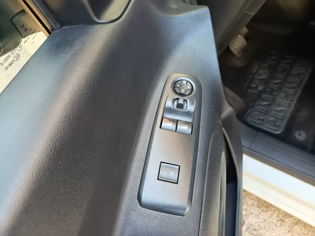 Toyota Proace Verso Electric 2022 - 17990 EUR, 78900 km - 78900km - foto 19 de 22