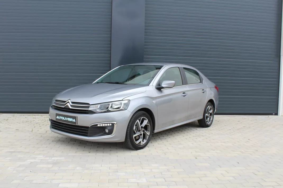 Citroën C-Elysée 2019 - 10500 EUR, 118000 km - AUTO.MOTO.pt - 118000km - foto 1 de 21
